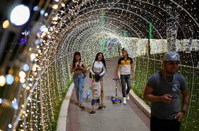 Venezuela celebra en forma anticipada la Navidad por decisión de Maduro en medio del rechazo de la Iglesia Católica