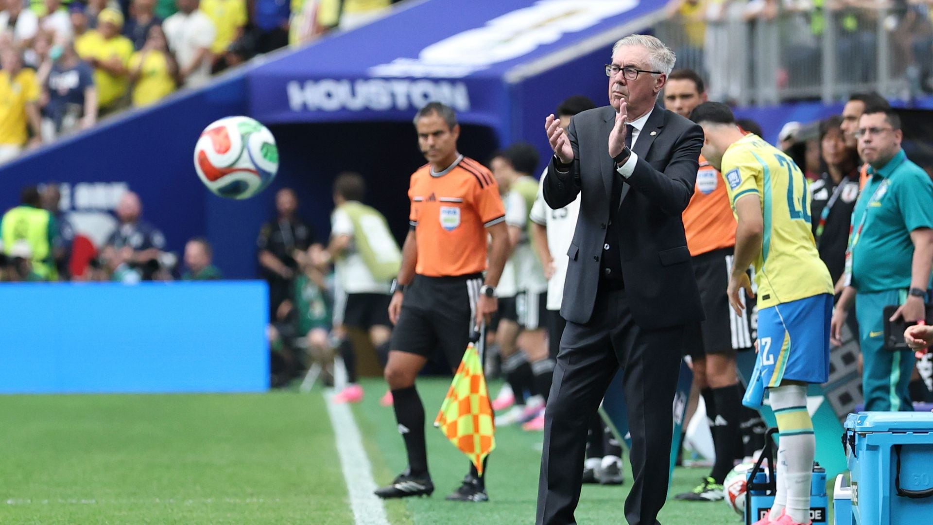 "No está conforme": Carlo Ancelotti revela detalles de la suplencia de Neymar con Brasil y su actitud en el Mundial