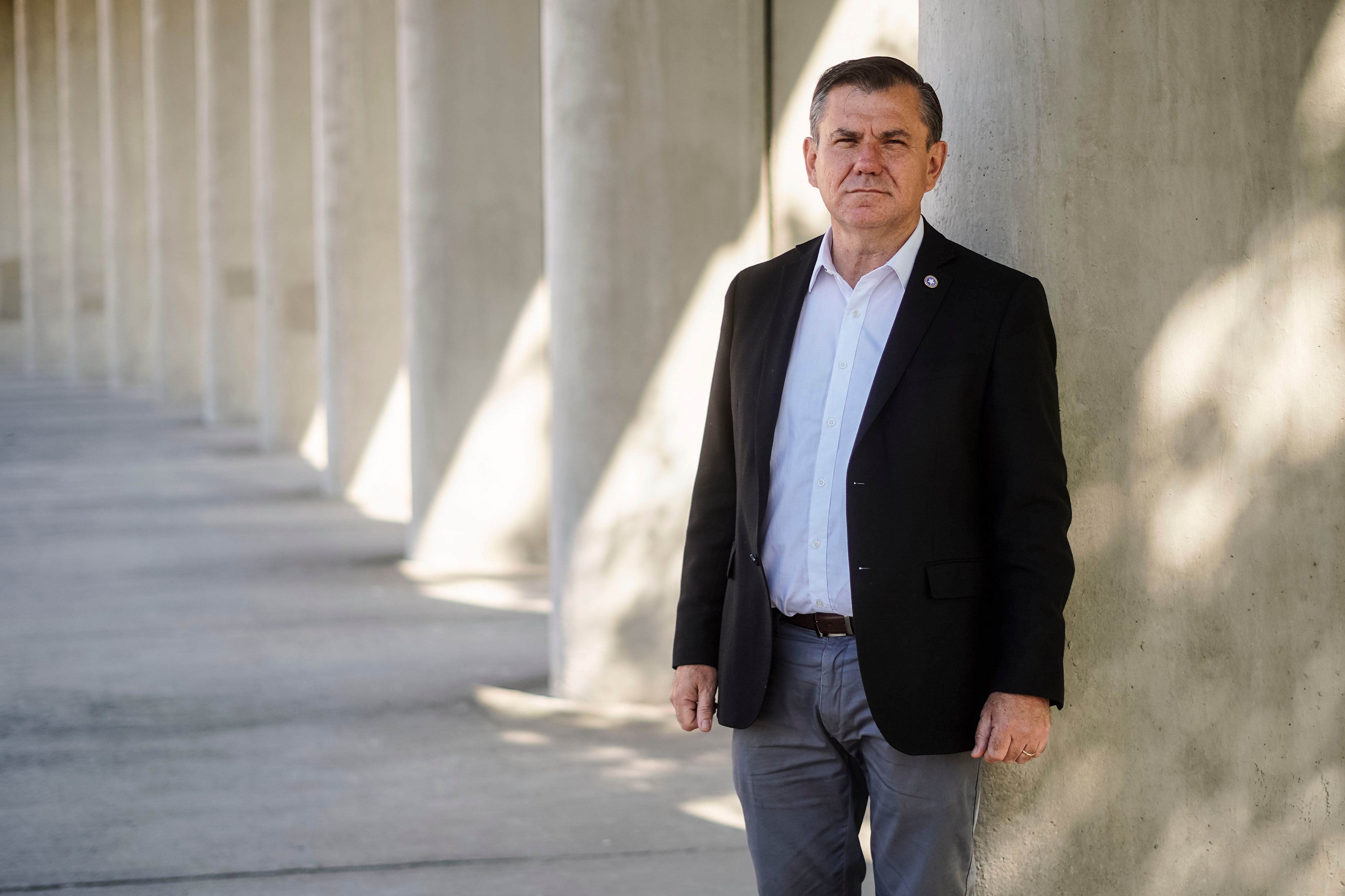 Enrique Bassaletti: "Más que una ley de indulto general, soy partidario de hacerlo caso a caso y no correr riesgos"