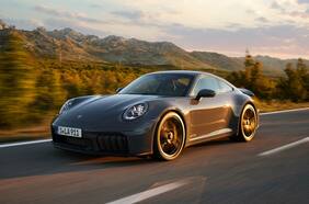 Porsche presenta el primer 911 híbrido de la historia