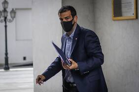 Delgado endurece el tono por desórdenes registrados ayer: “Lo que vimos fue delincuencia pura y dura. Les quiero decir que no les va a salir gratis”