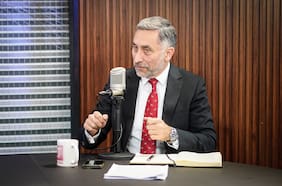 Senador Cristián Vial (IND. REP) por reforma de seguridad: “Las Fuerzas Armadas no están para el orden público”