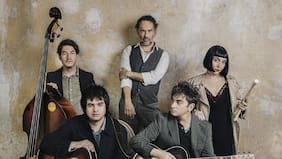 Talcahuano rinde homenaje a Los Bunkers nombrando una plaza en su honor