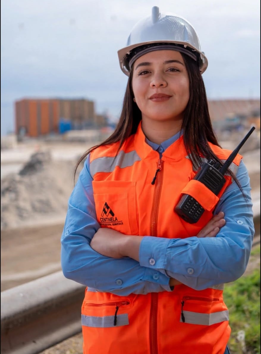 Selena Veas, técnica en mantenimiento mecánico.