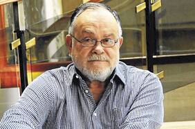 Escritor argentino Mempo Giardinelli es el ganador del Premio Manuel Rojas