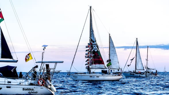 La flotilla denuncia 15 agresiones sexuales y decenas de heridos entre sus miembros detenidos en Israel