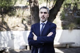 Francisco Covarrubias: “Nadie podría decir que los seis meses de Kast han tenido una pulsión autoritaria; este es el primer paso en falso”