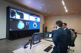 Presidente Boric inaugura Centro Espacial Nacional (CEN) en Cerrillos: permitirá construir 8 satélites en el corto plazo