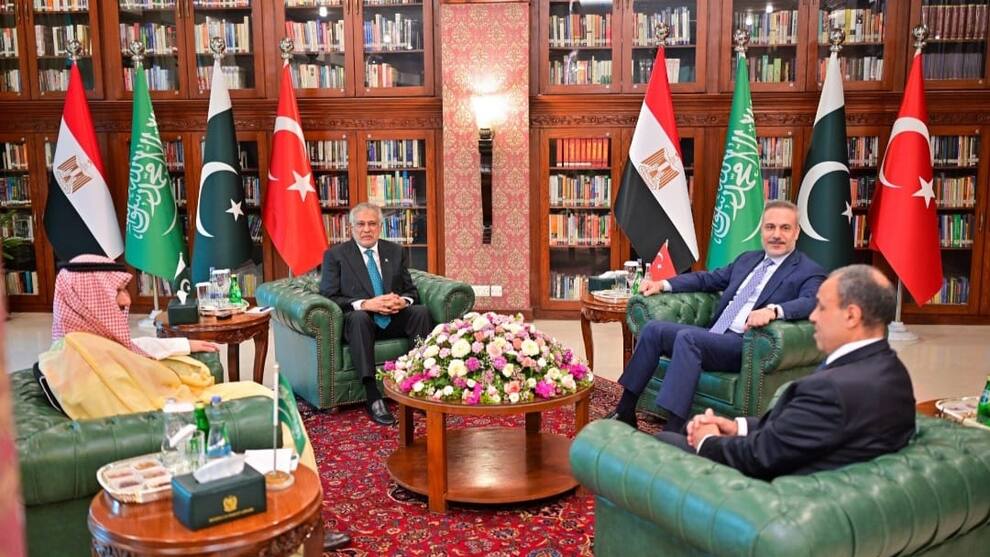 Pakistan R 644 Pakistán afirma que será anfitrión de conversaciones entre EE.UU. e ...