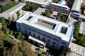 Ante demandas estudiantiles: Mineduc y Santiago acuerdan plan para mejorar infraestructura de liceos emblemáticos