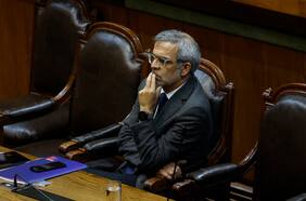 La Moneda frena discusión de las RUF tras “encerrona” oficialista a Cordero