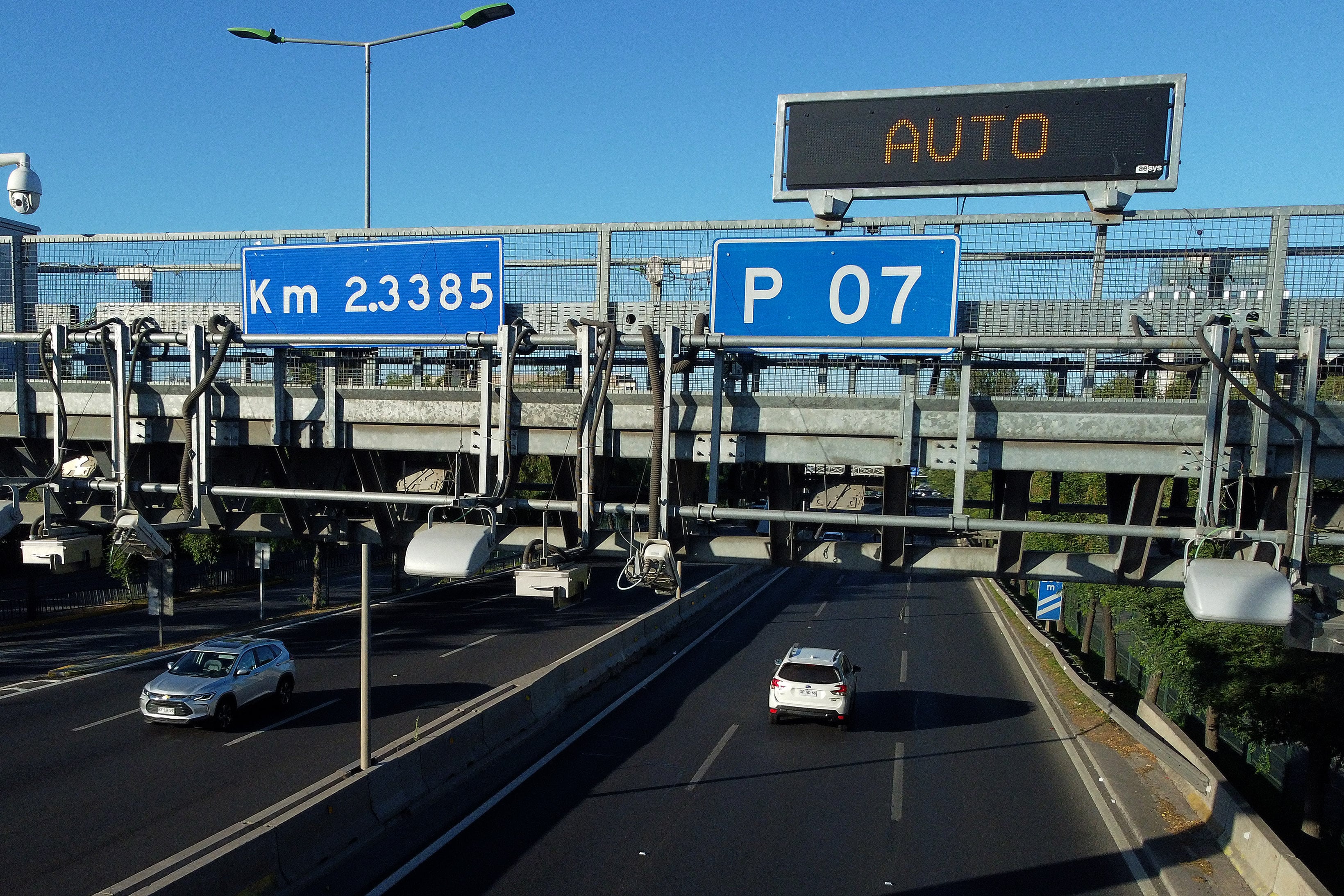 Biministro De Grange espera lograr rebajas en el precio del TAG solo para algunas autopistas