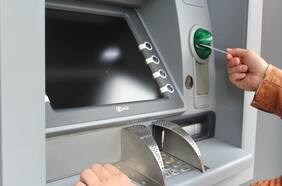 Anuncian implementación de nuevas medidas de seguridad para prevenir el robo de cajeros automáticos