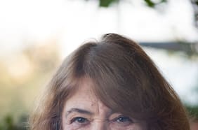 Marcela Serrano: “Hay una desconexión profunda en el feminismo de hoy, de un elitismo enorme; hablan entre ellas”