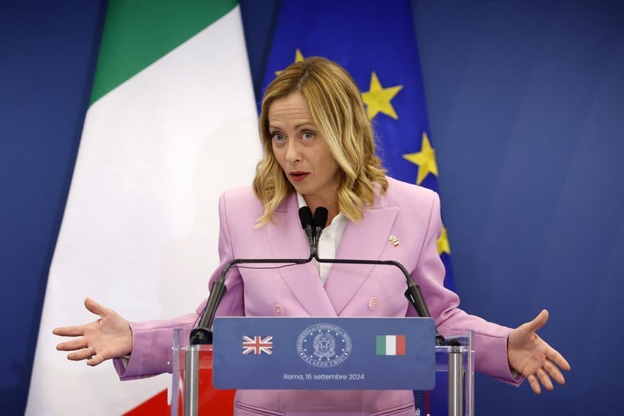 Italia ahora quiere cambiar el nombre de la electricidad: de Volt a Volta