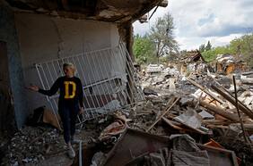 Al menos tres muertos por nuevos ataques rusos sobre las regiones ucranianas de Jersón y Járkov