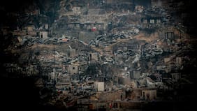 Los restos de una tragedia: imágenes de los días después del incendio en Lirquén