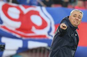 La historia de la UC le cae encima a Tiago Nunes por la derrota ante la U