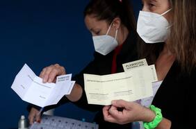 Los efectos del plebiscito para las acciones, el dólar y la inflación, según BofA