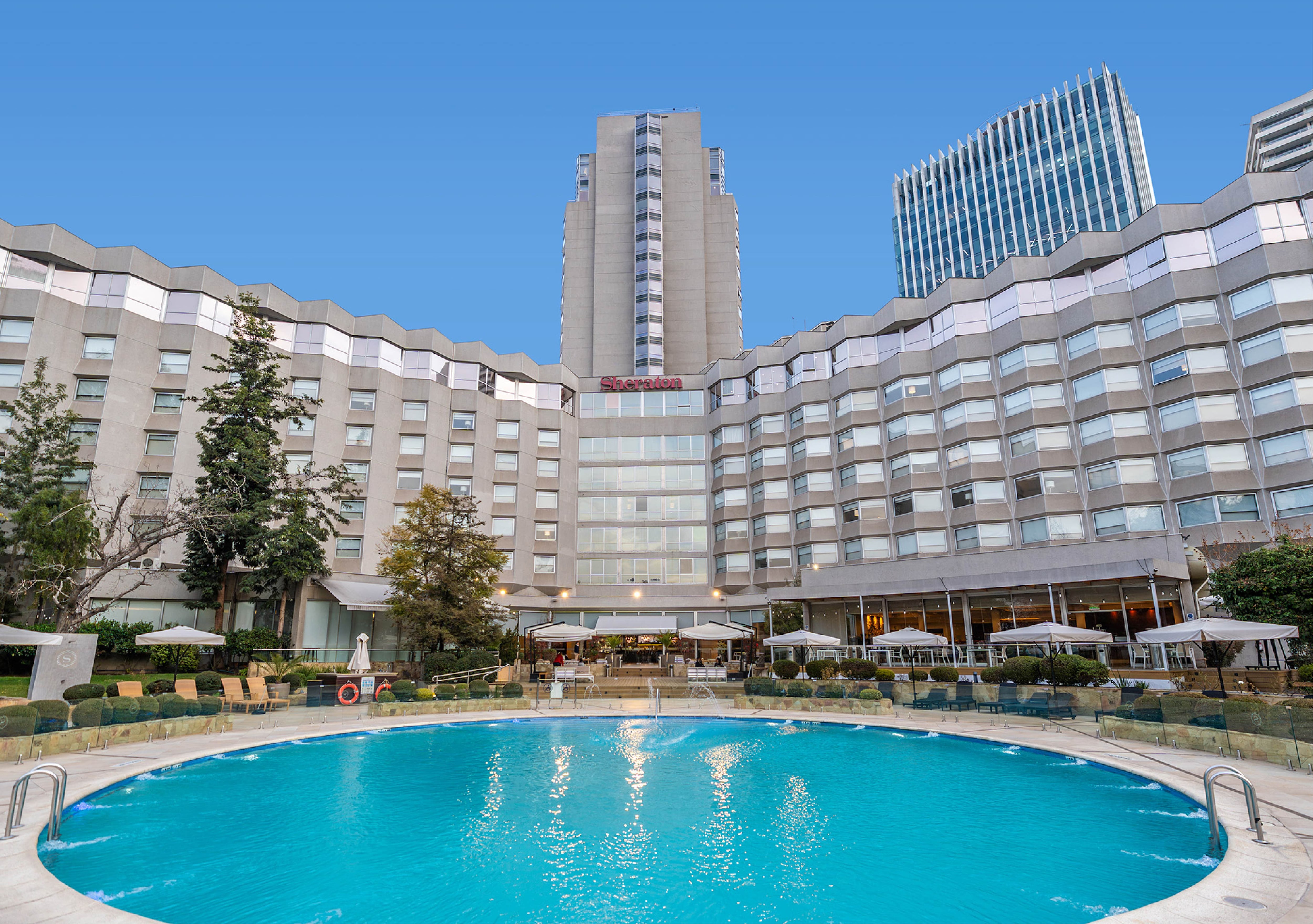 La vida moderna aprieta. Sheraton Santiago invita a volver a respirar