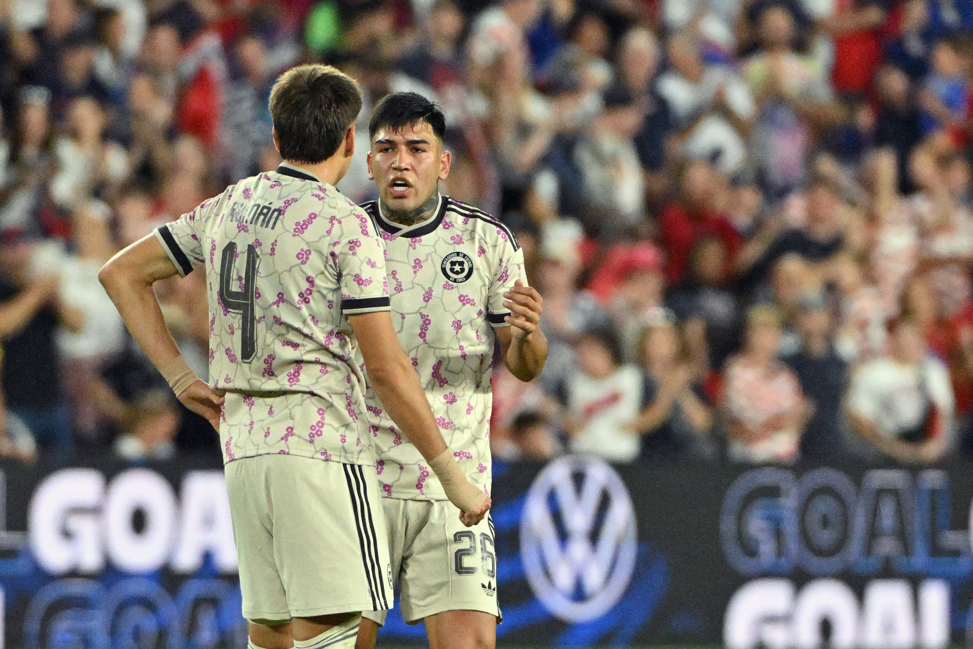 La Roja no está a la altura: las carencias en el juego aéreo y en el físico se transforman en el gran problema de Chile
