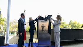 Las Condes conmemora 35 años del asesinato de Jaime Guzmán con nueva placa en su memorial