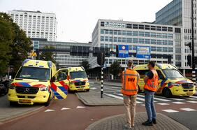 Policía informa de muertos en tiroteos en hospital universitario de Rotterdam