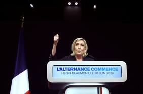 Activos franceses subieron tras victoria de Le Pen un poco más estrecha de lo que estimaban los mercados