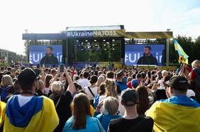 OTAN invitará a Ucrania a la alianza cuando miembros “estén de acuerdo y se cumplan las condiciones”