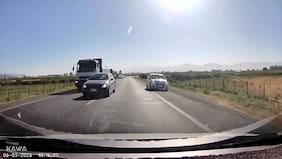 Registro capta imprudente maniobra de adelantamiento en Ruta 5