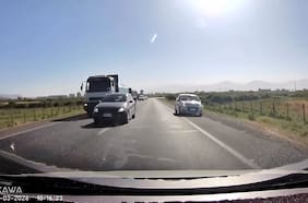 Registro capta imprudente maniobra de adelantamiento en Ruta 5