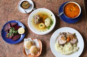 Monte Rosa: una entrañable y sabrosa picada familiar a pasos de la Alameda