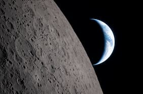 EE.UU., China y Rusia compiten por instalar reactores nucleares en la Luna y expertos advierten sobre riesgos radiactivos
