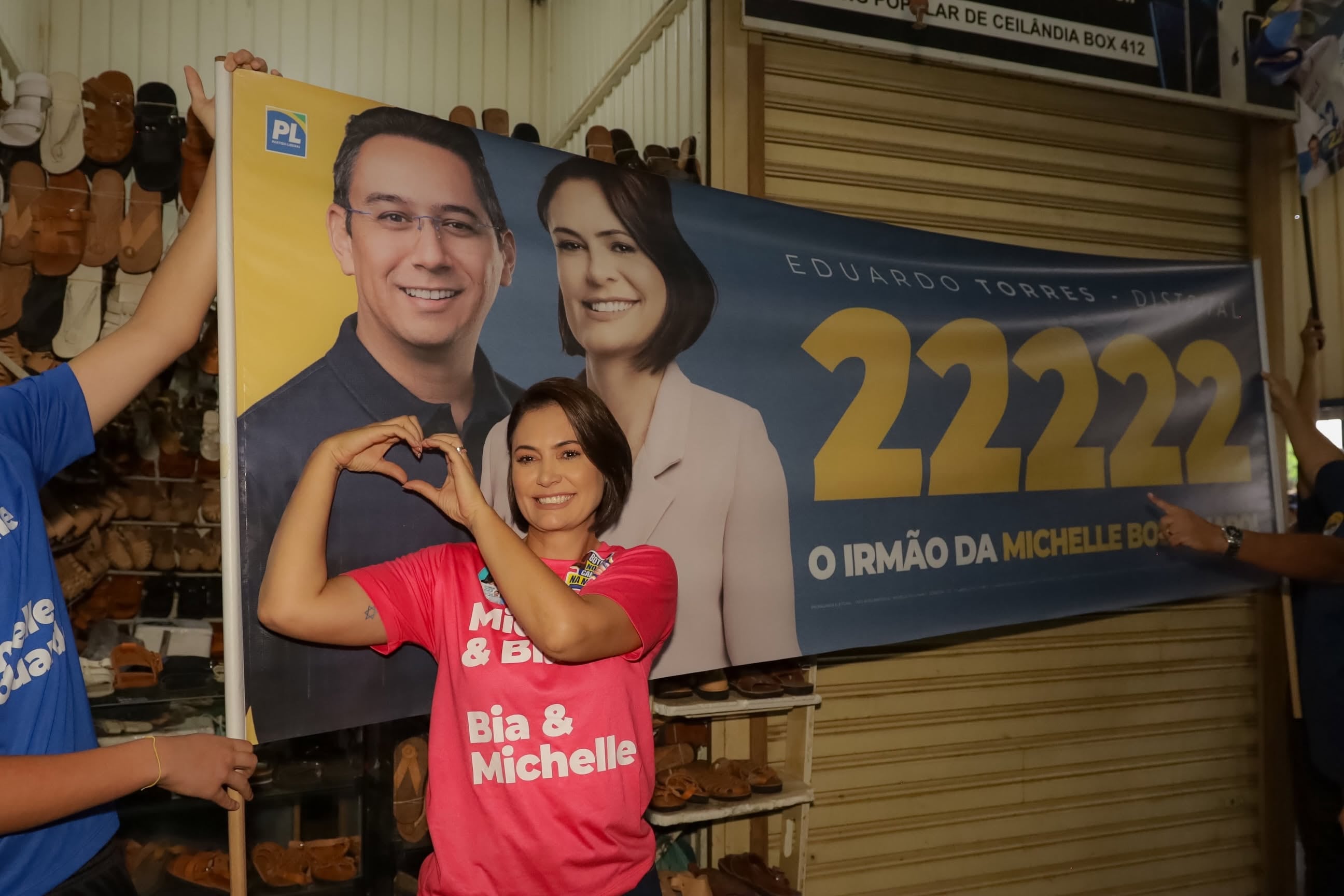 Exprimera dama Michelle Bolsonaro es elegida senadora por el Distrito Federal de Brasil