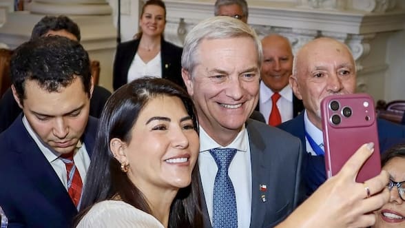 RN agradece gestión de Daniela Castro y valora llegada de Marcia Raphael a la Subsecretaría de la Mujer