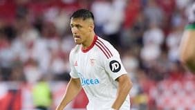 Por milímetros: revisa el gol anulado a Alexis Sánchez en el Sevilla ante Espanyol