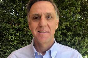 Colusión en mercado de gases: exgerente general de Indura rechaza acusación y pide audios de intervención telefónica