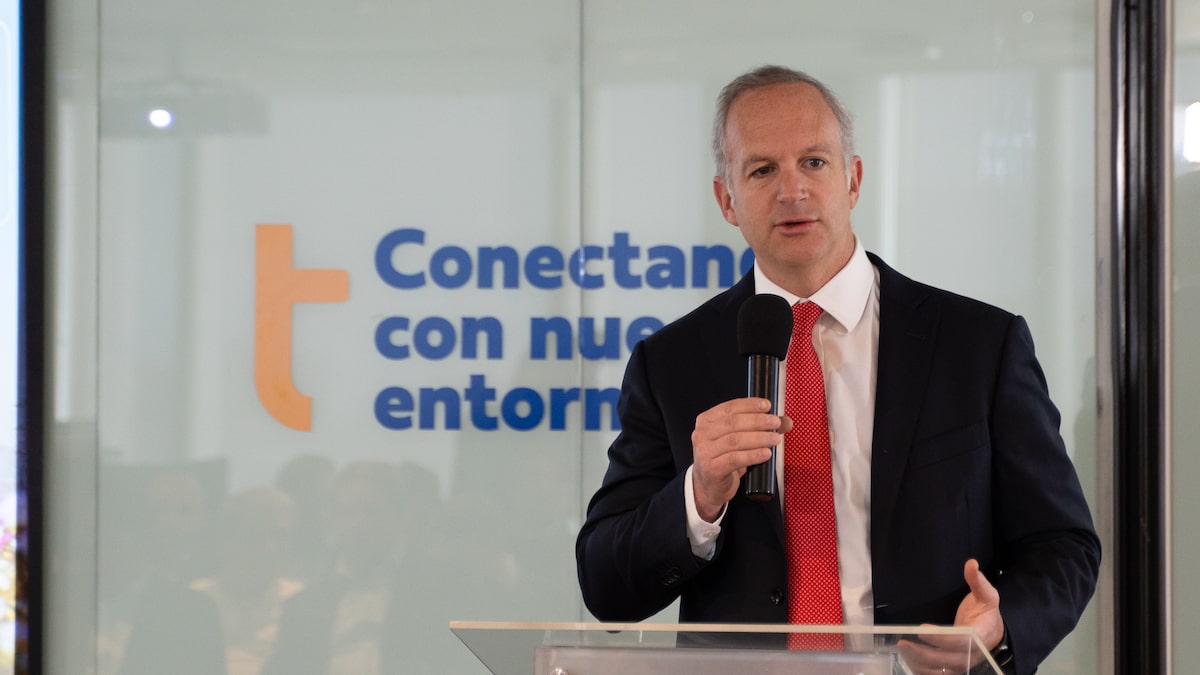 El gerente general de Transelec, Arturo Le Blanc, hizo un llamado a aprovechar los actuales proyectos de Ley en el Congreso para trabajar en conjunto en agilizar obras de interés nacional, necesarias y urgentes para el desarrollo de Chile.