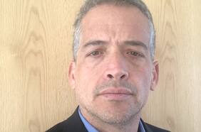 Alfie Ulloa, economista cubano residente en Chile: “La vida se ha vuelto muy dura para los cubanos, incluso para los que tienen dinero”