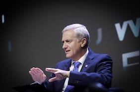 ¿“La Fuerza del Cambio” o “El Cambio Radical”? Kast busca eslogan y hace recordar otras frases de campaña de candidatos