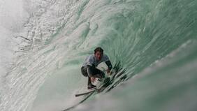 Vuelve el circuito mundial de surf a Chile con doble corona en Arica e Iquique