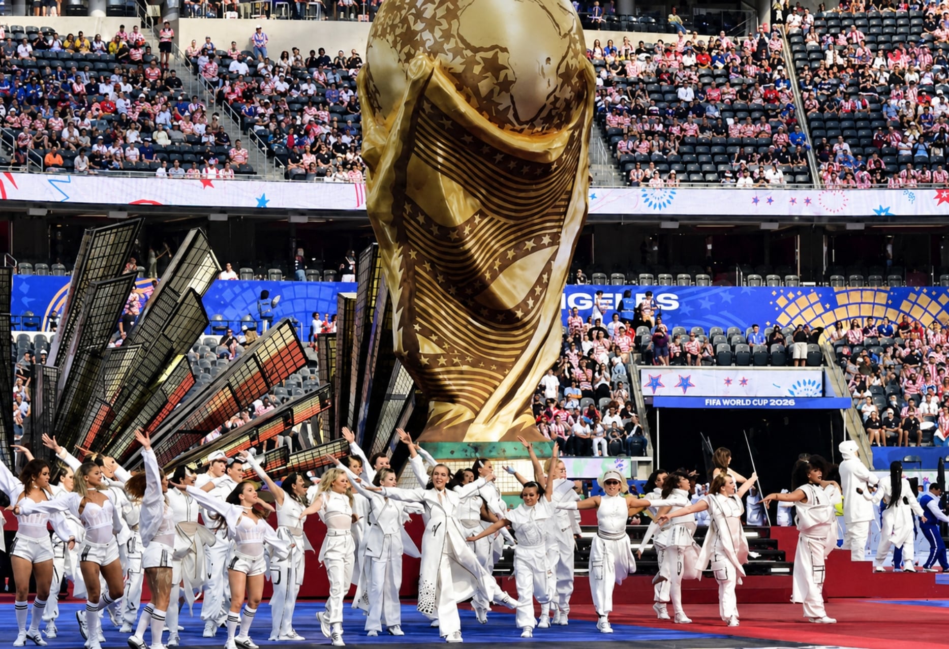 Los fans votan por el artista que más esperan ver en la final del Mundial