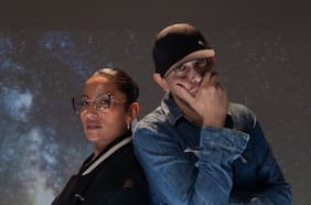 Hordatoj y Anita Tijoux se unen para estrenar “Estas Acá”: escúchalo aquí