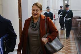 ¿Alguien puede pensar en los abogados?: ahora que la ministra Vivanco está suspendida... ¿qué pasa con los fallos pendientes de la Tercera Sala?