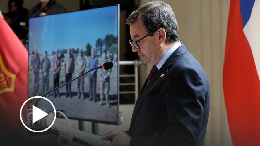 Encuesta Descifra: ¿Qué opina la ciudadanía del ministro de Defensa?