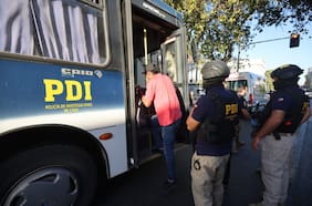 Carabineros y PDI realizan masivo operativo en La Vega Central: se detectaron alrededor de 40 personas en situación migratoria irregular