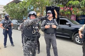 Disparan al ministro del Interior de Ecuador en una operación antidrogas en Esmeraldas