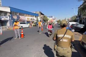 Carabineros realiza masivo operativo de fiscalización en 10 de Julio