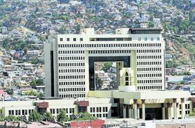 Comisión de Hacienda del Senado aprueba modificaciones a ley de exenciones para financiar PGU