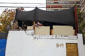 Cités y viviendas colectivas: el lado trágico de la vida comunitaria